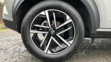 Nissan Juke 1.6 Hybrid N-Connecta 5dr Auto Hybrid Hatchback